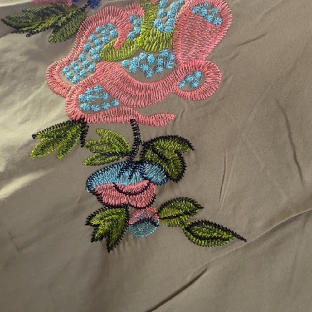 SOLD OUT Olive Floral Embroidered Cover Up Duster Kimono - Picture 10 of 10